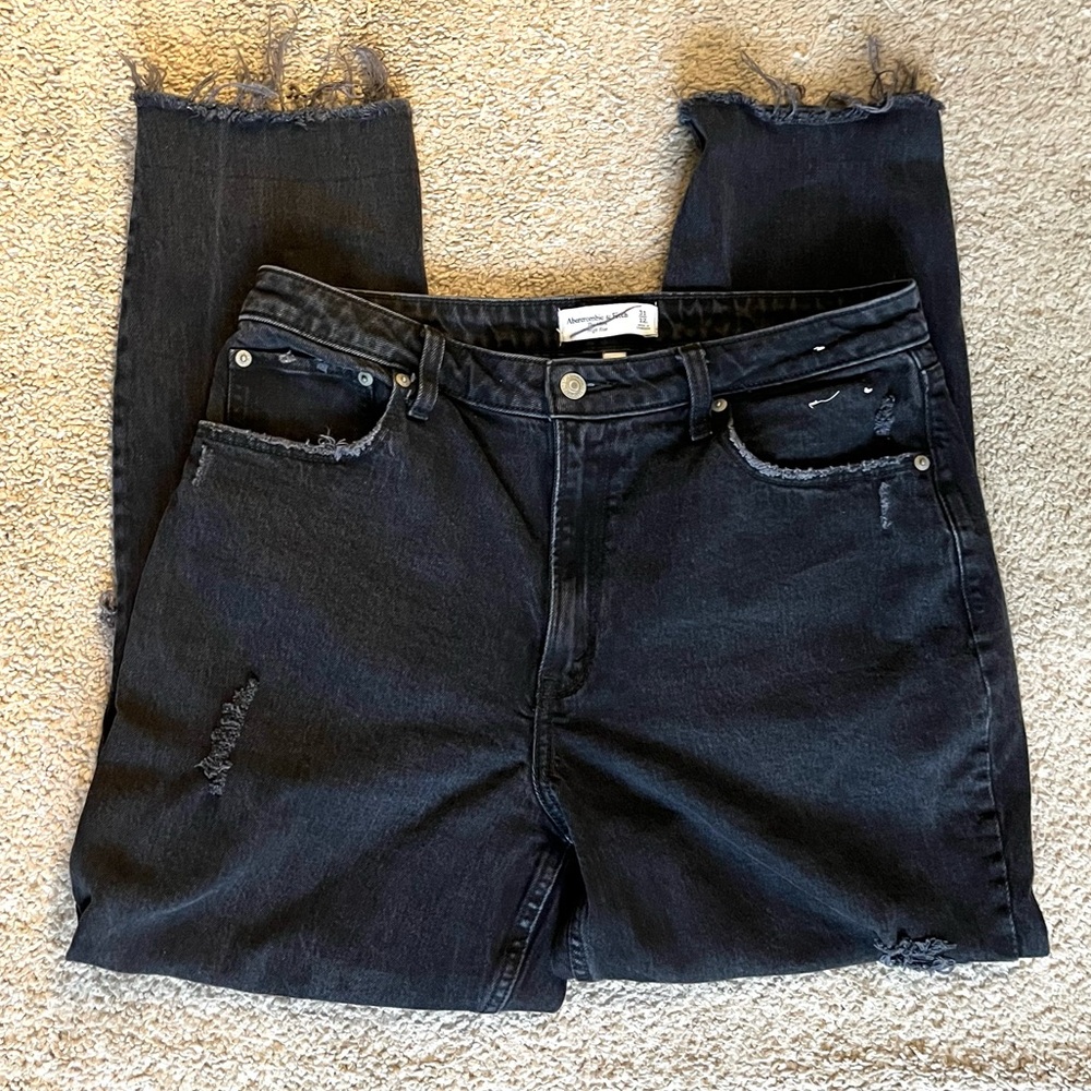 Abercrombie & Fitch The Mom Jean high rise
